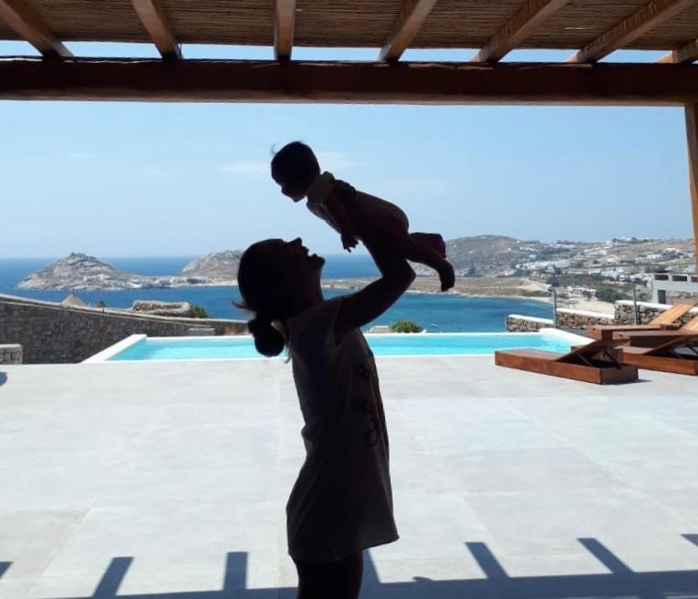 Villa Agapi, 2 Min Walk To The Beach & Heated Pool, By Red Windmill Villas Kalafatis Dış mekan fotoğraf